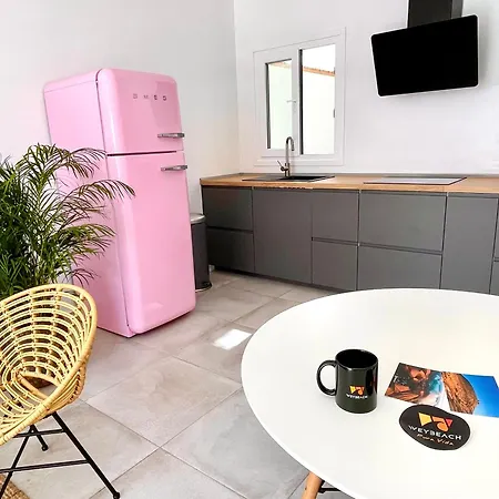 Weybeach 7 - New, Modern, Stylish, Fully Equipped *