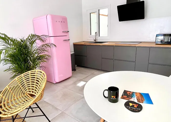 Weybeach 7 - New, Modern, Stylish, Fully Equipped *